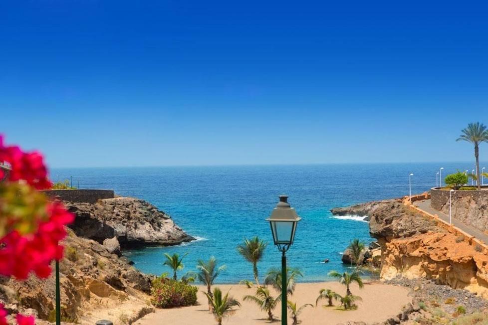 Beautifull Residencial Albatros By Paramount Holidays Costa Adeje  Exterior photo